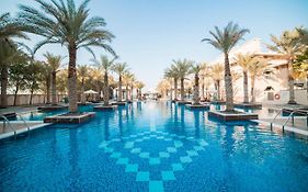 1-Bedroom Apartment With Pool
